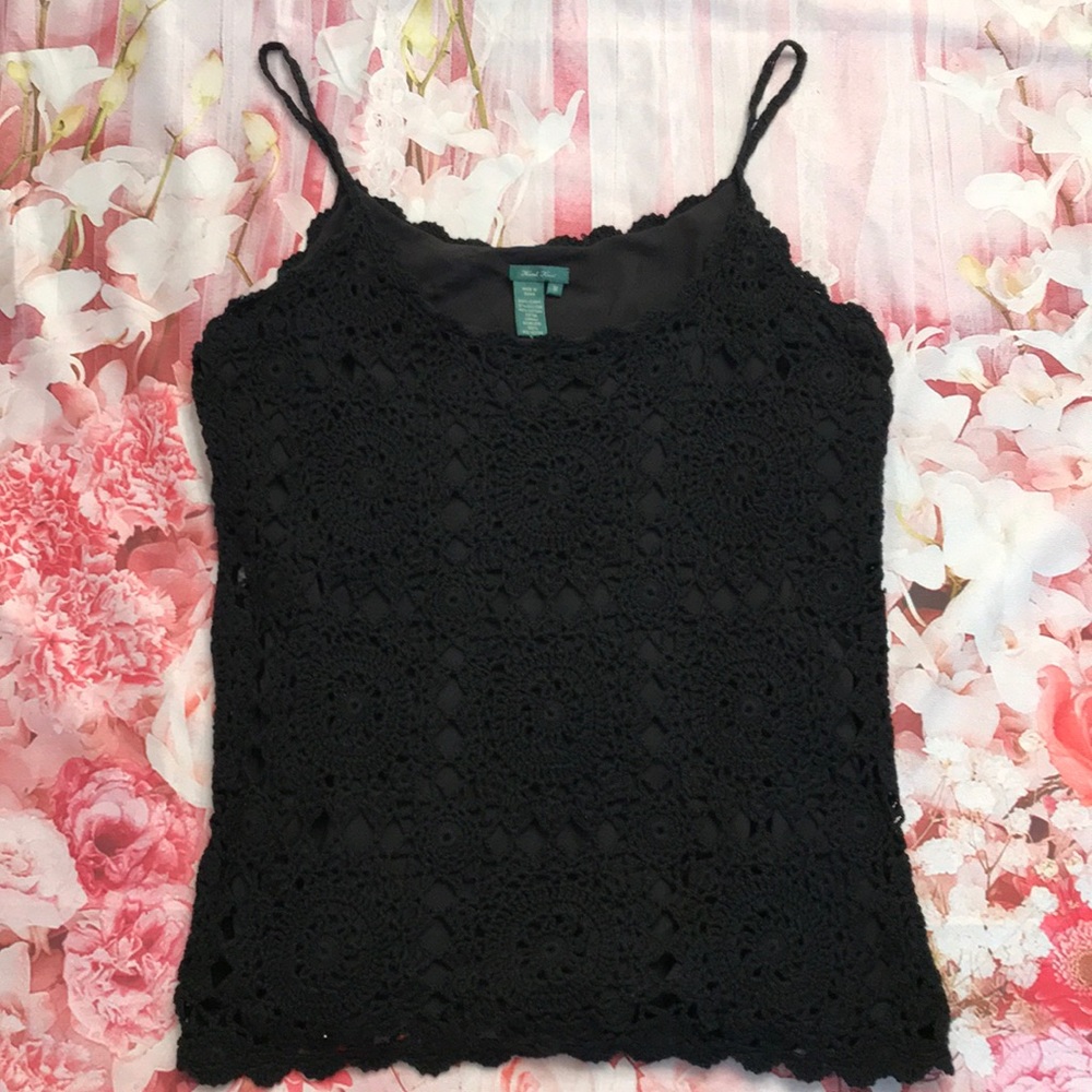 Gorgeously knit!!! Excellent condition